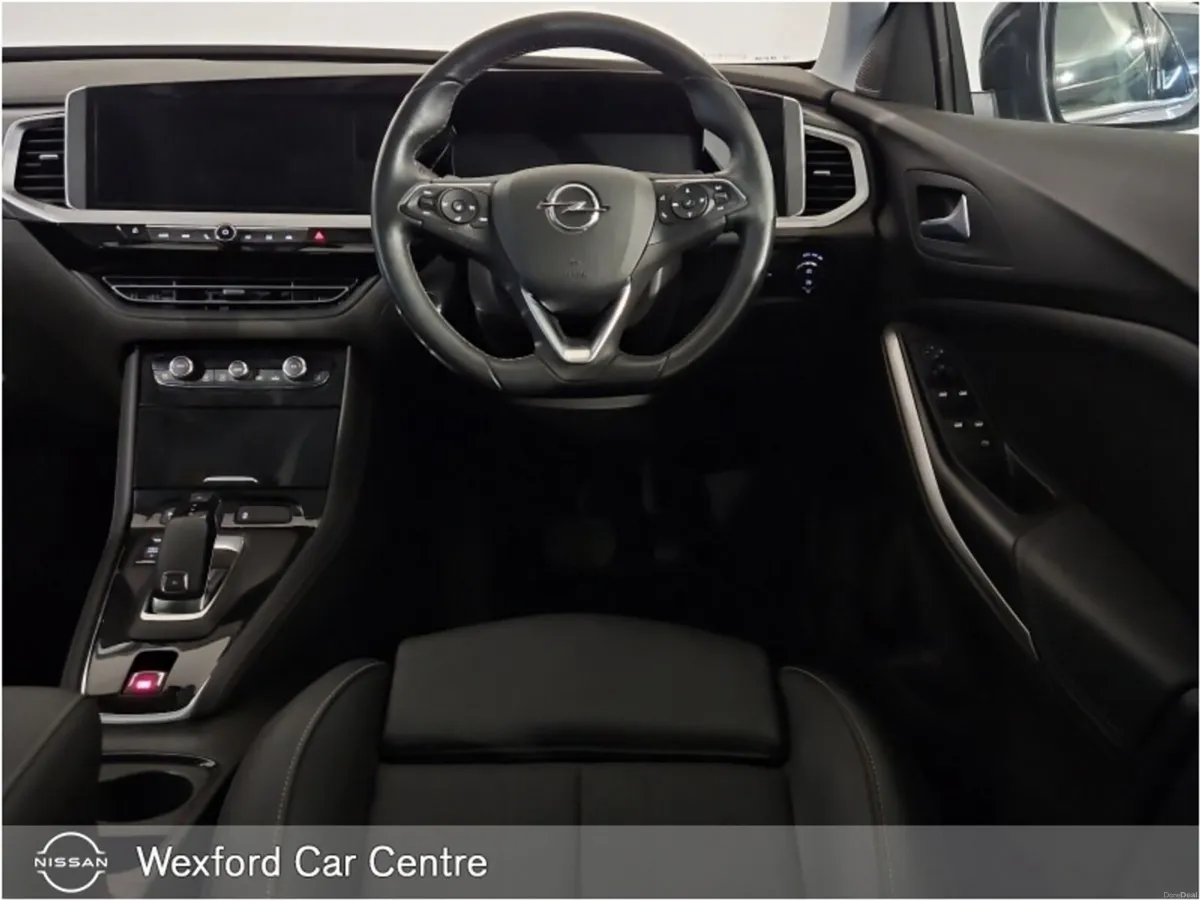 Opel Grandland X 1.2 130PS Elite 8 Speed Auto - Image 3