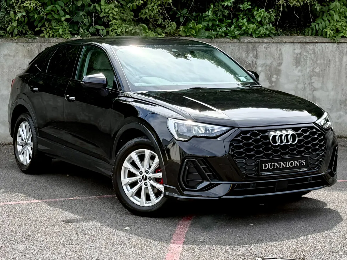 Audi Q3 2022 SE 2.0TDI AUTO*BLACK STYLING* - Image 1
