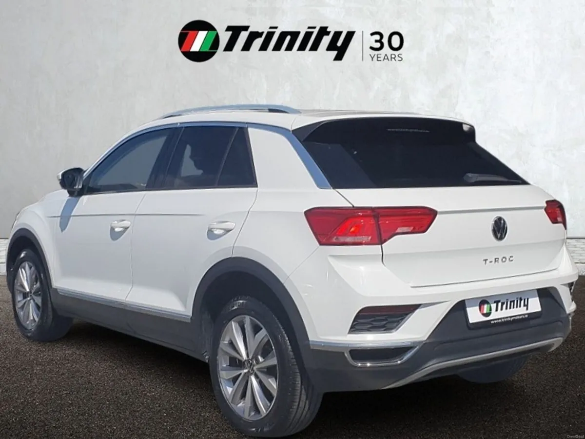 Volkswagen T-Roc ** STYLE DESIGN ** AUTO **  HUGE - Image 3