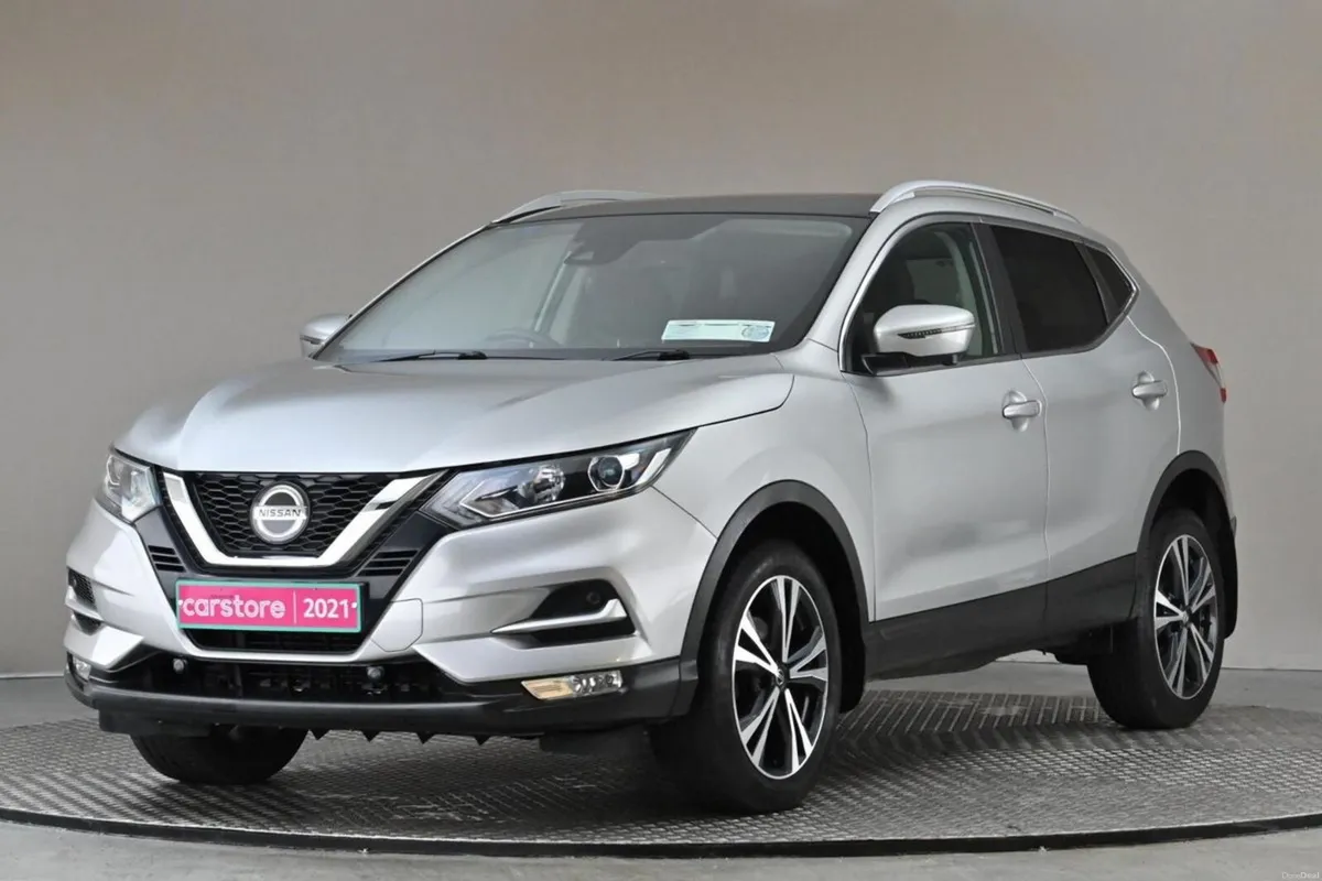 Nissan Qashqai 1.3 PET SV PREMIUM 6SPD **360 PAN C - Image 3