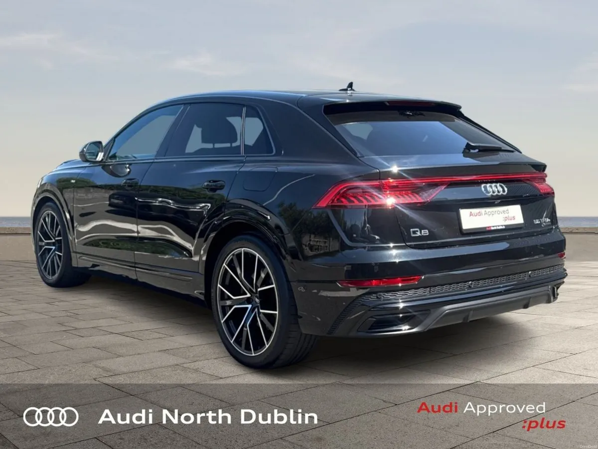 Audi Q8 Q8 S-Line Blk Ed 55Tfsi E Black Edition - Image 5