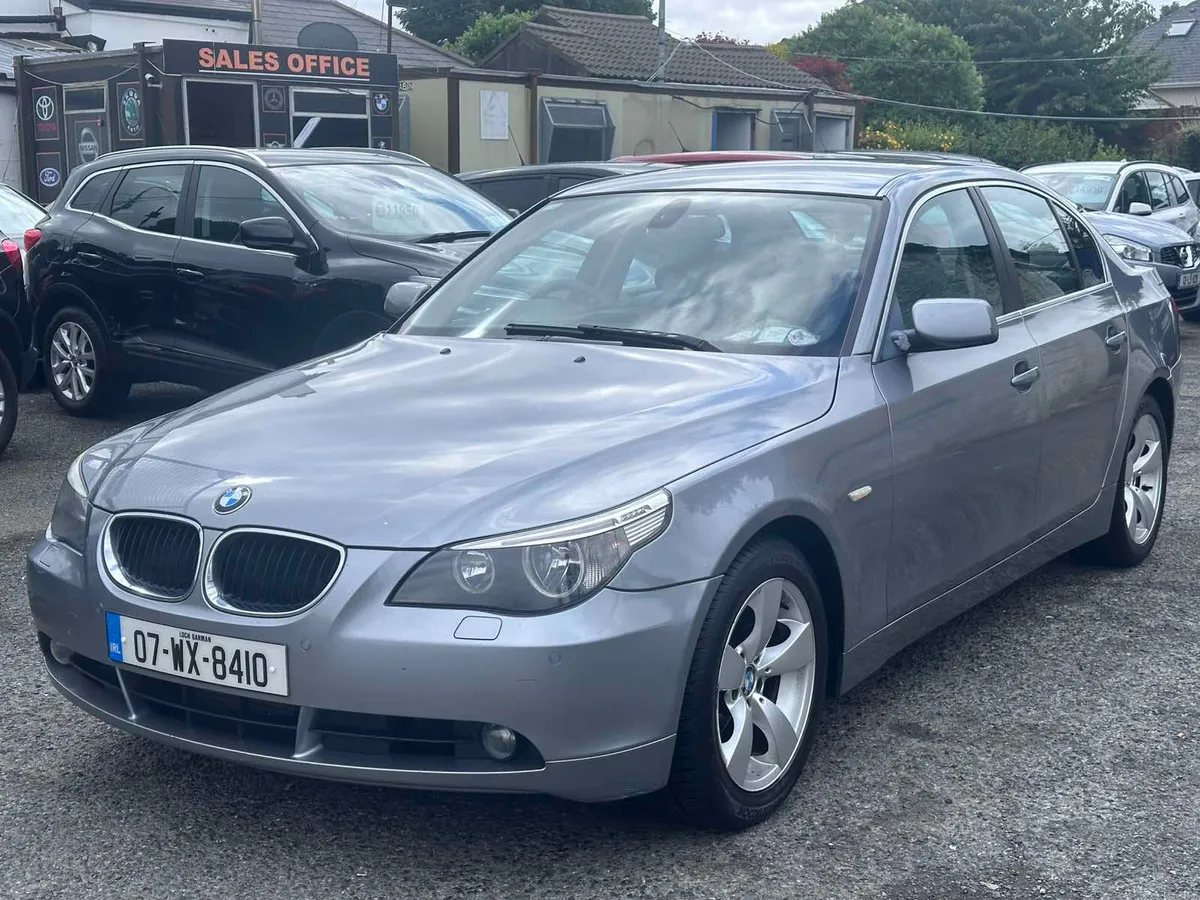 BMW 5-Series 2007 - Image 1