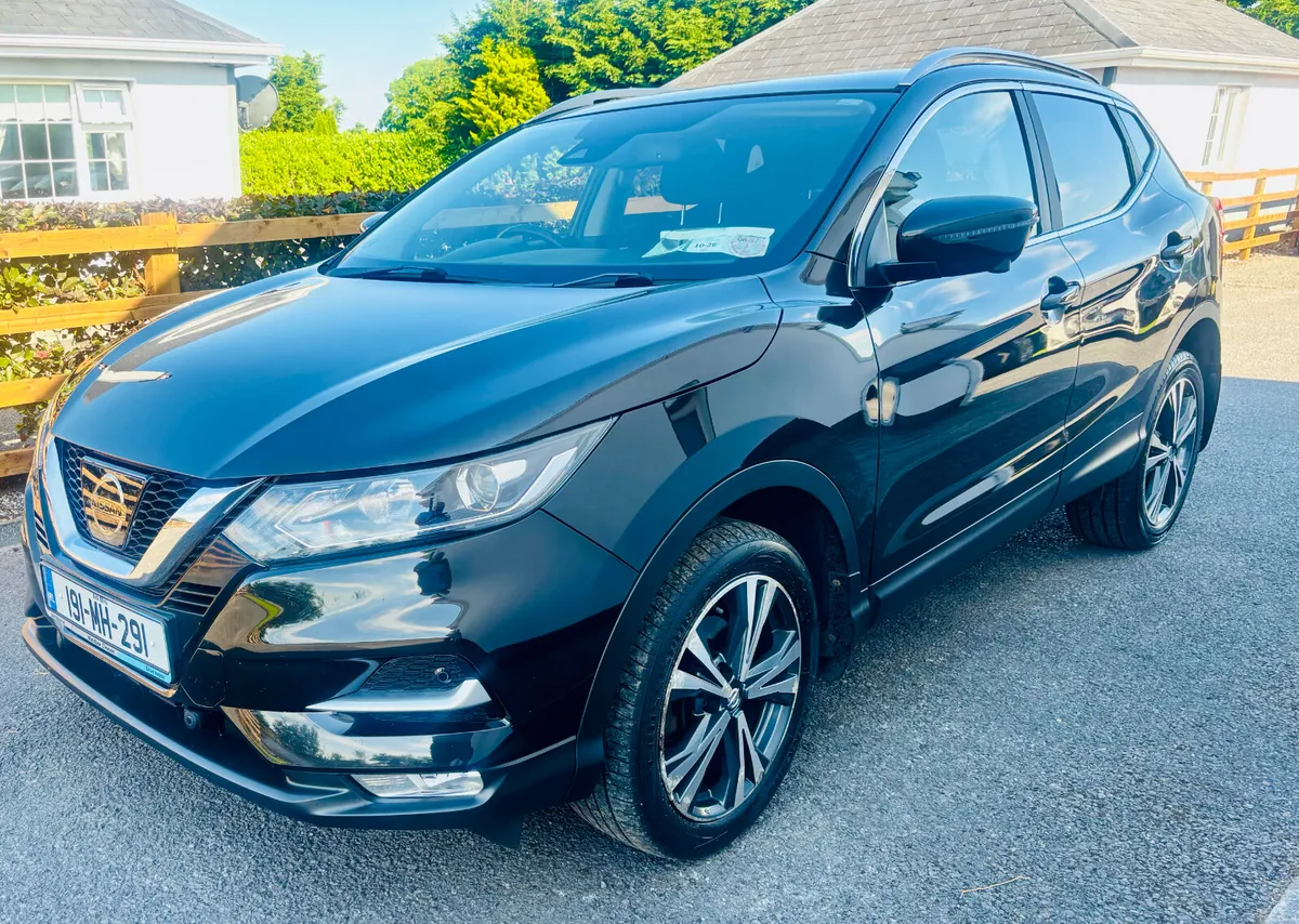 2018 Nissan Qashqai 1.2 L Petrol IMMACULATE - Image 4