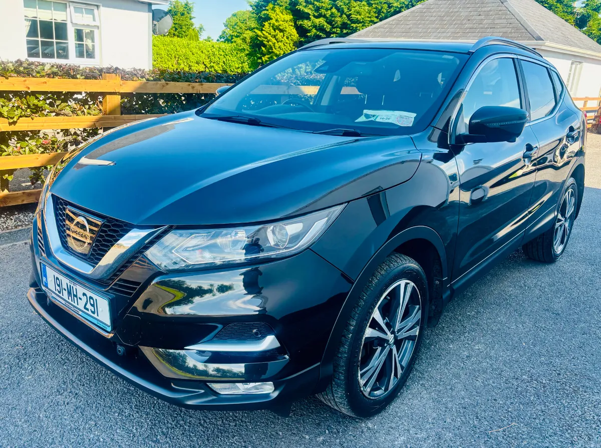 2018 Nissan Qashqai 1.2 L Petrol IMMACULATE - Image 3