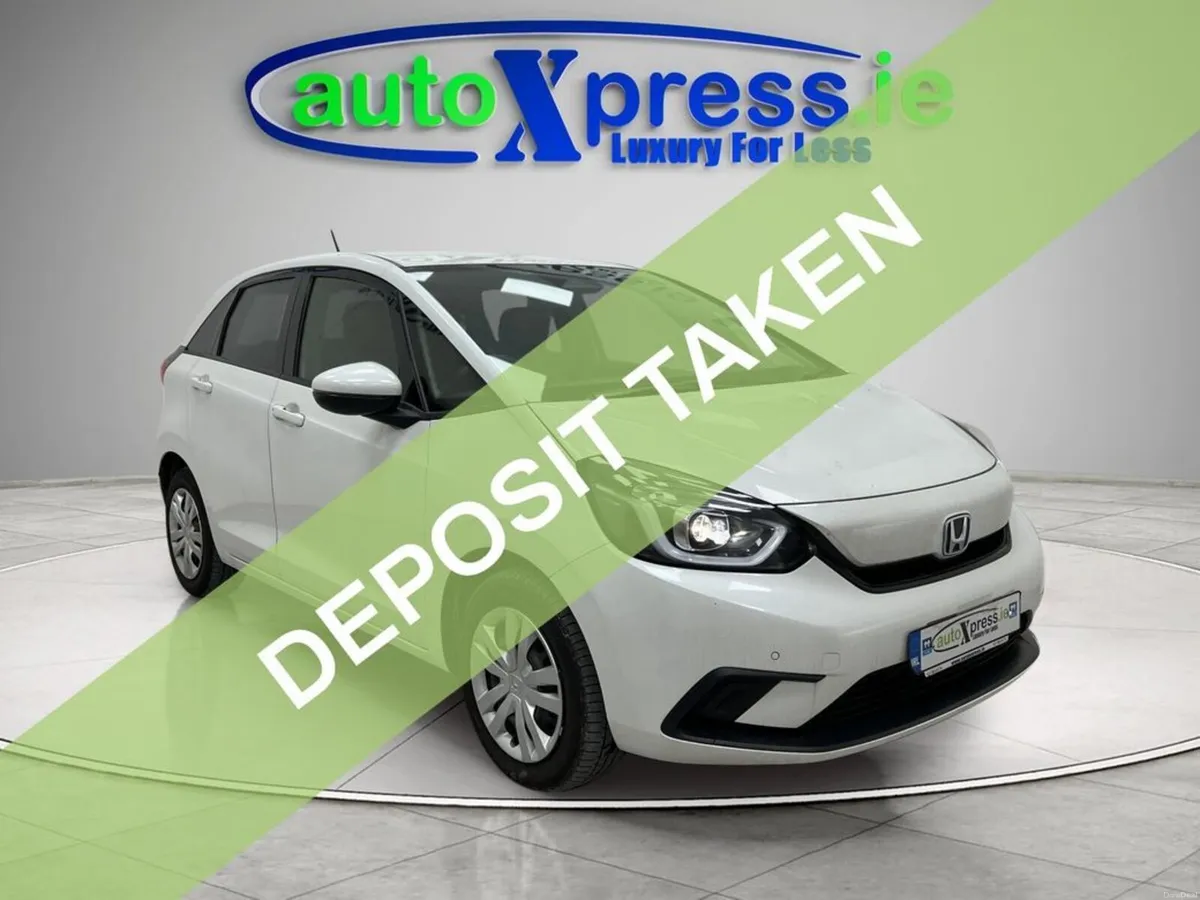 Honda Fit 1.5 e:HEV BASIC Automatic, Reversing cam - Image 1