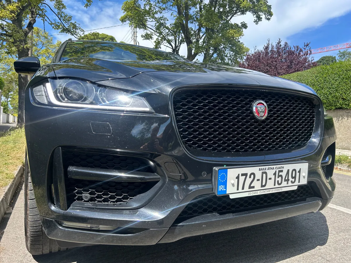 2017 JAGUAR F PACE R SPORT PANORAMIC SUNROOF - Image 3