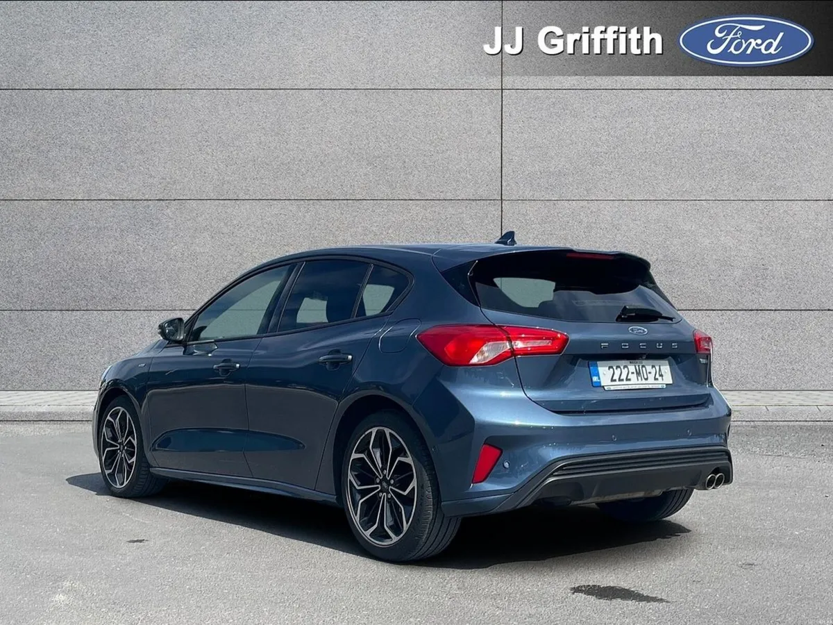 Ford Focus 1.0T EcoBoost Hybrid 125PS ST-Line - Image 2