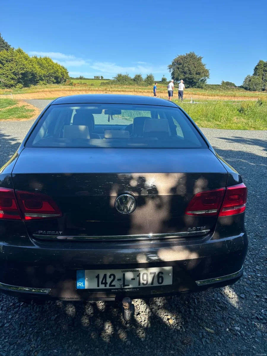 Volkswagen Passat 2014 - Image 4