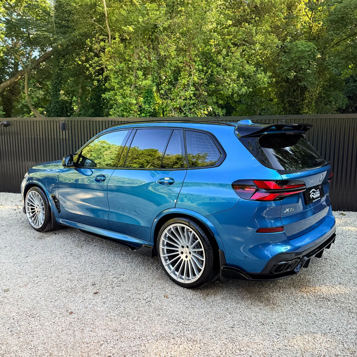 *INDIVIDUAL* 2024 (241) BMW X5 xDrive50e M Sport P - Image 5