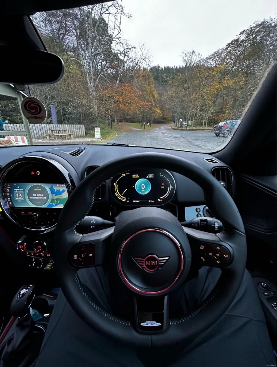 Mini Countryman Cooper Sport SE All4 Plugin Hybrid - Image 4