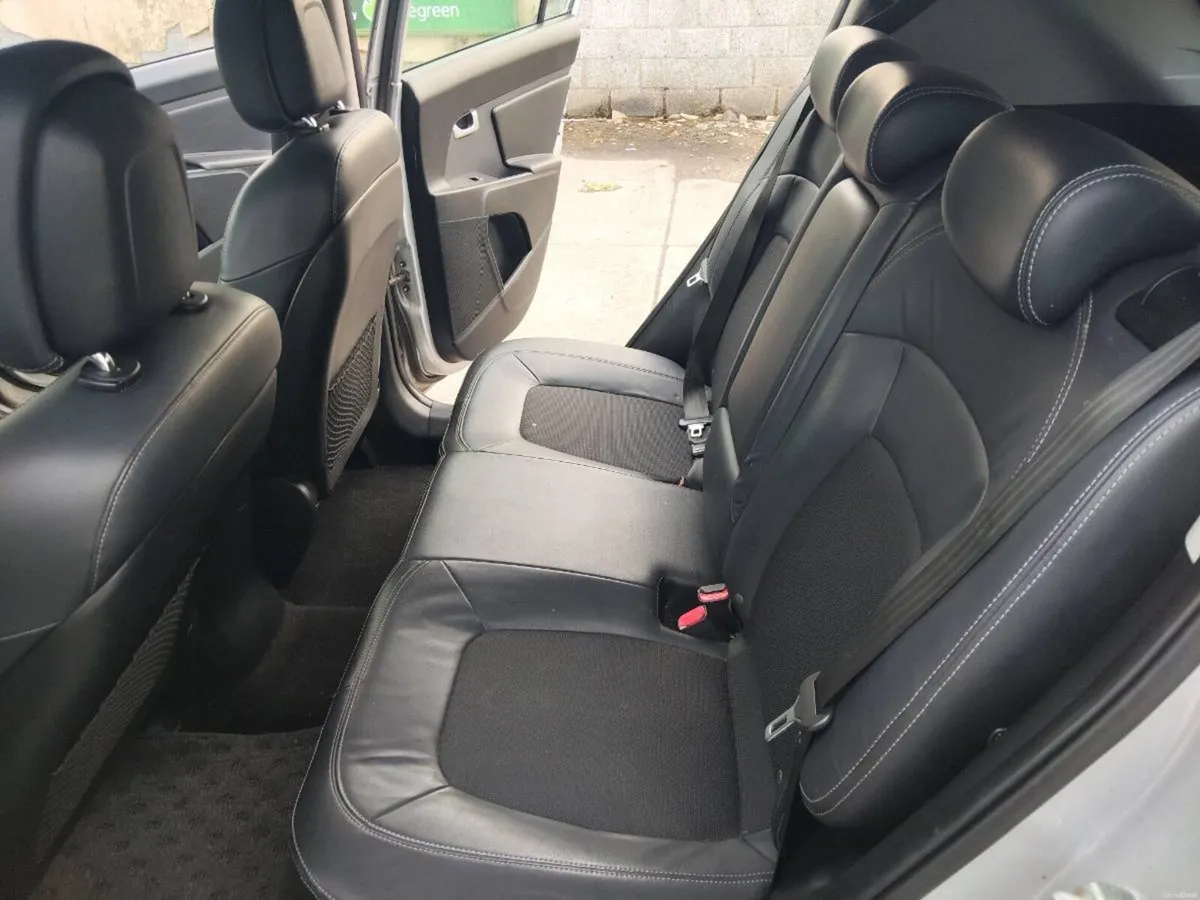 Kia Sportage 1.7 diesel - Image 4
