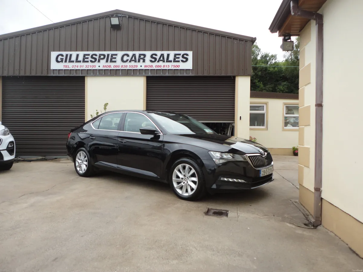 Skoda Superb 2023 - Image 1