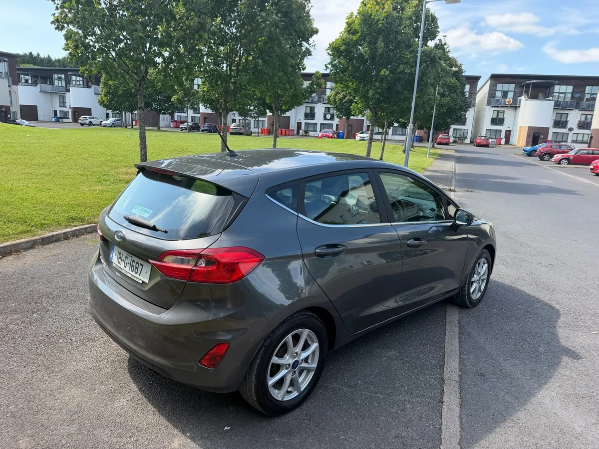 181 Ford Fiesta Titanium Model - Image 3