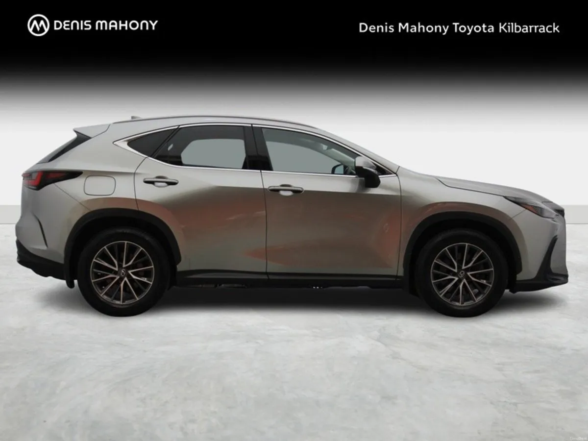 Lexus NX 450h+ NX450h+ Executive AWD - Image 3
