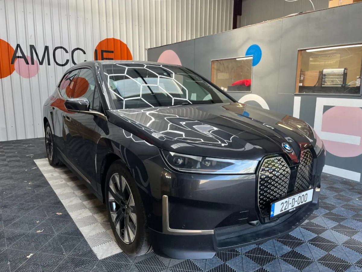 BMW iX 2022 BMW IX XDRIVE40 AUTOMATIC / CRUISE CON - Image 1