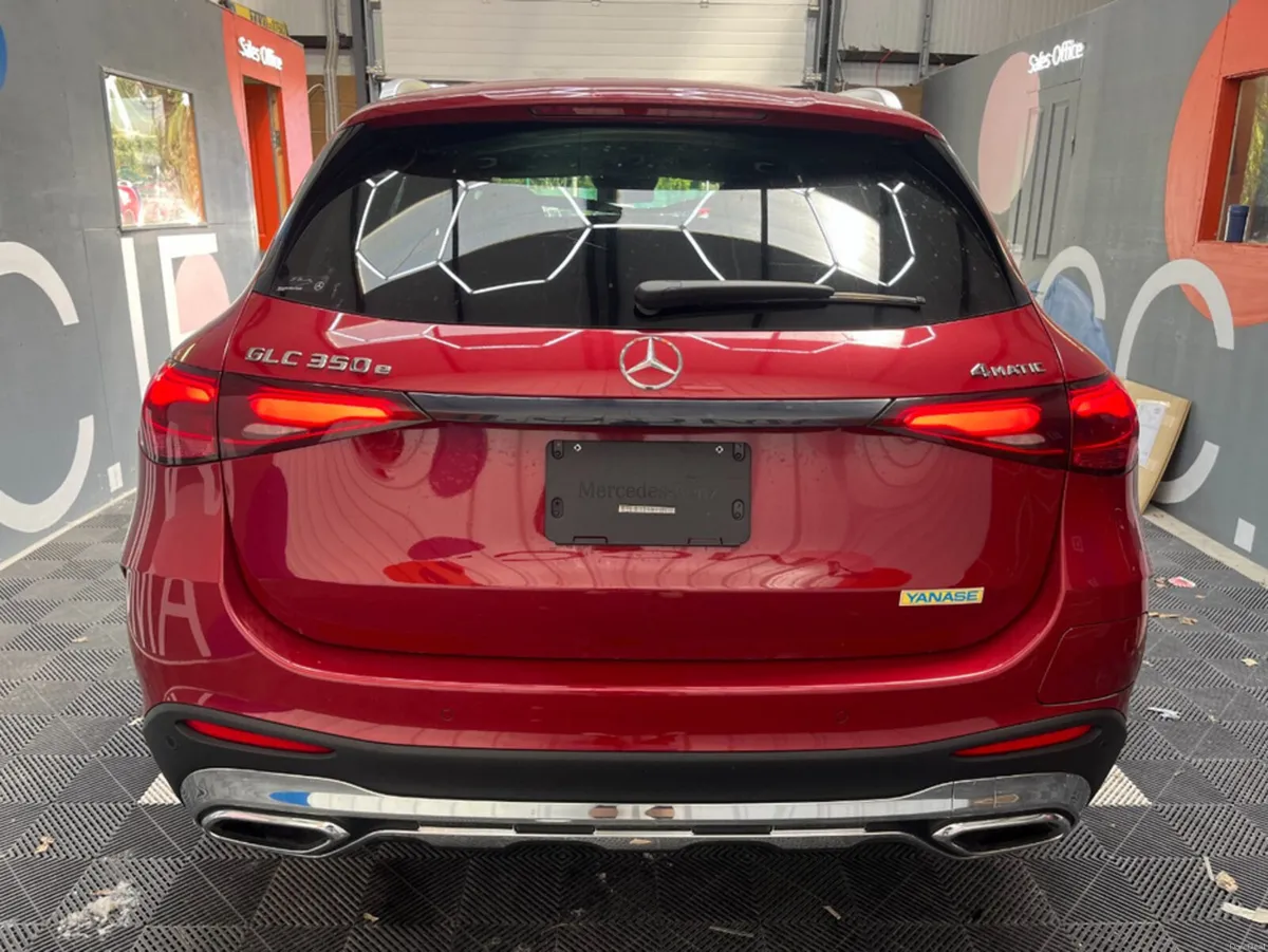 Mercedes-Benz GLC 2024 MERCEDES-BENZ GLC350E 4MATI - Image 3