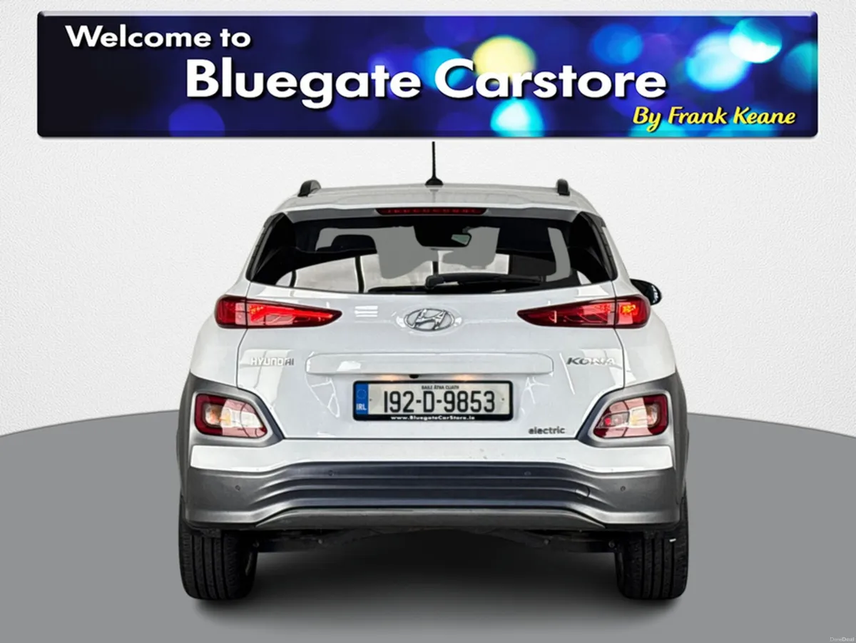 Hyundai KONA KAUAI ELECTRIC 5DR AUTO **WHITE INTER - Image 4