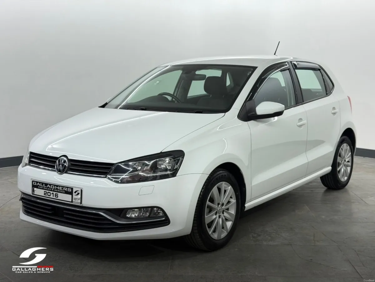 Volkswagen Polo COMFORTLINE 1.2 PETROL AUTOMATIC O - Image 2
