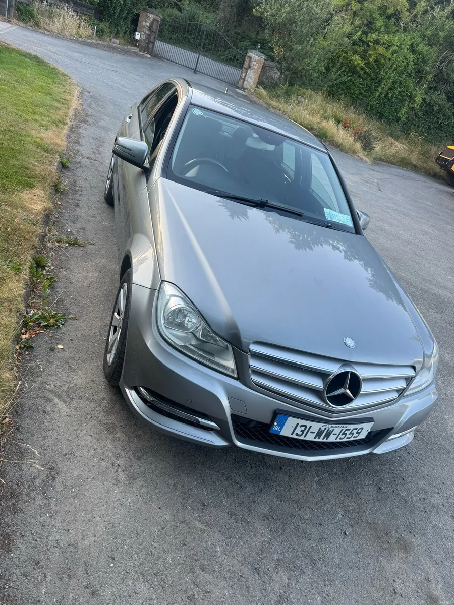 Mercedes c220 - Image 1