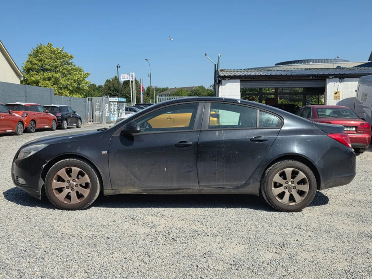 Opel Insignia S 2.0 CDTI 130PS ECO 4 4DR - Image 4