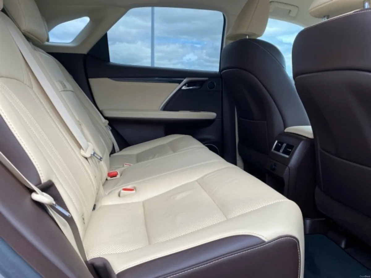 Lexus RX450H Luxury AWD Lexus Safety System // Hea - Image 6
