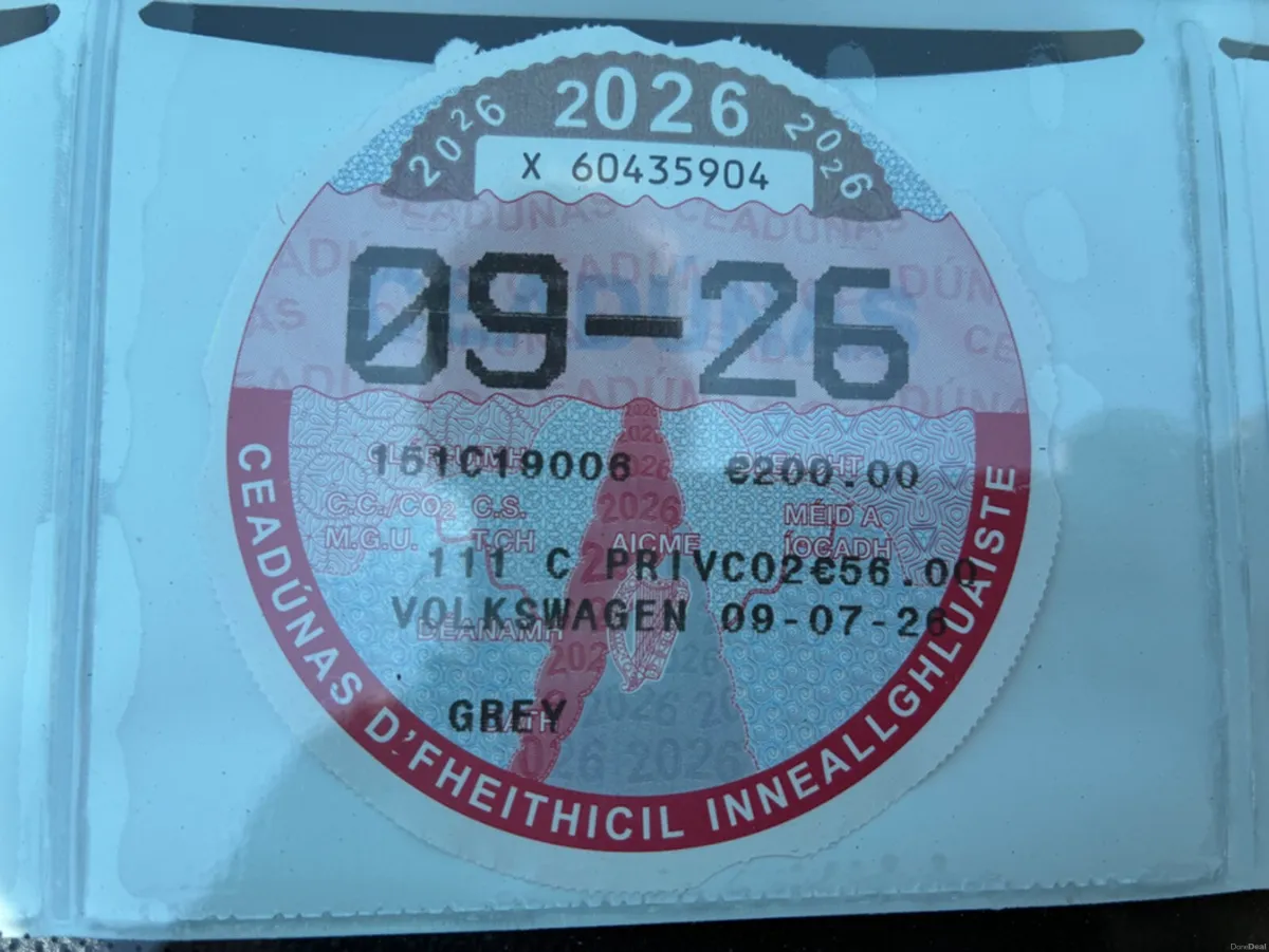 Volkswagen Golf 1.2 DBA AUCJZ 5DR AUTO - Image 2
