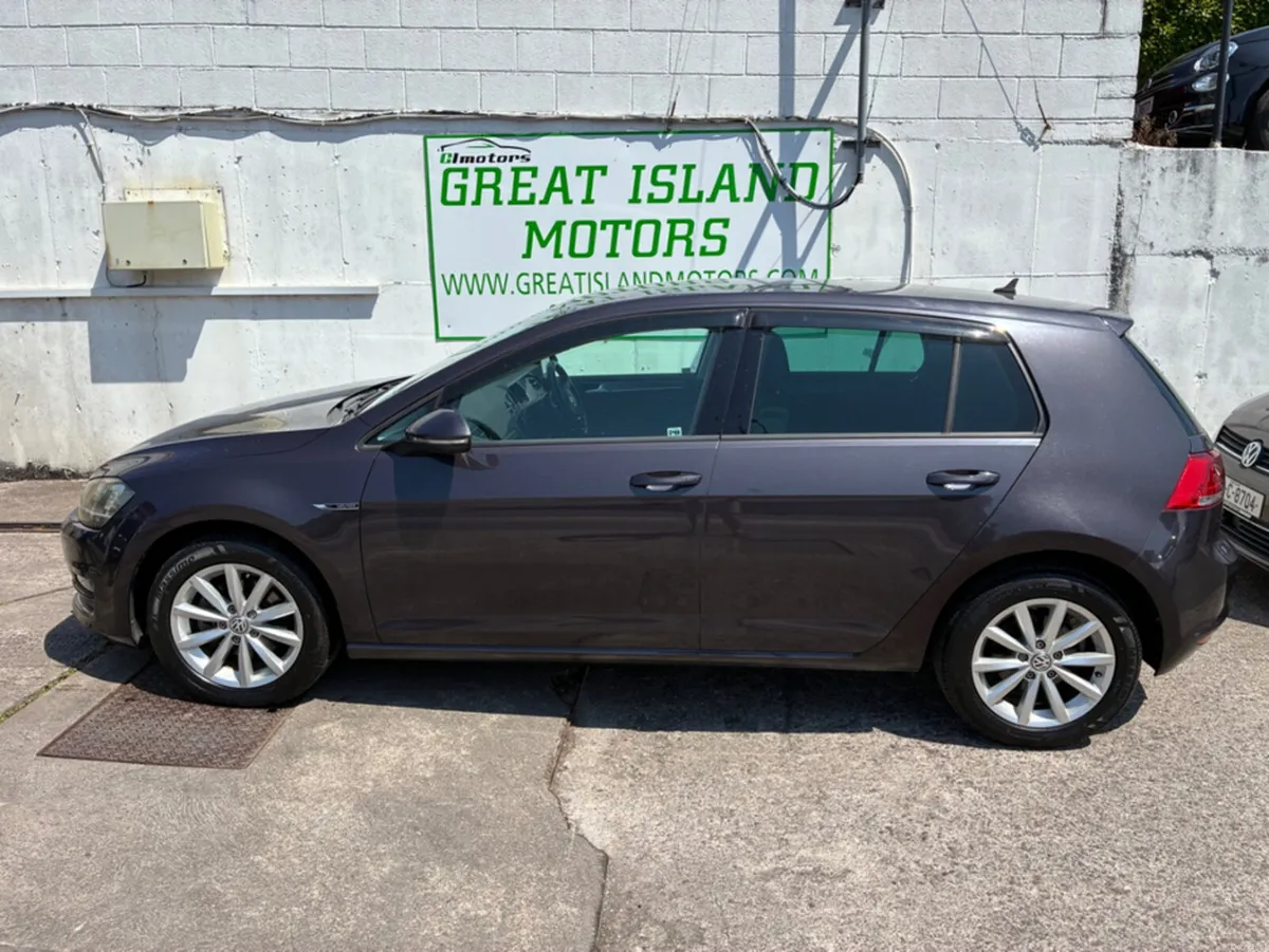Volkswagen Golf 1.2i TSI LOUNGE - Image 6
