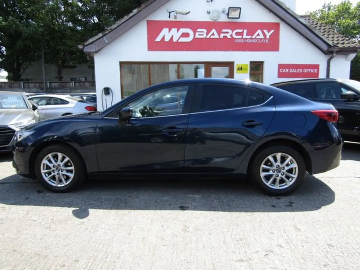 Mazda Mazda3 1.6D (150PS) Executive SE 4DR - Image 4