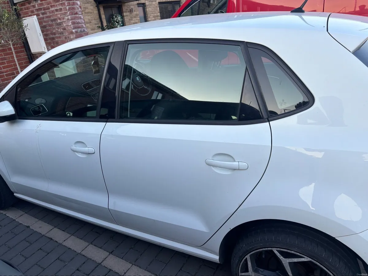Volkswagen Polo 2014 - Image 4