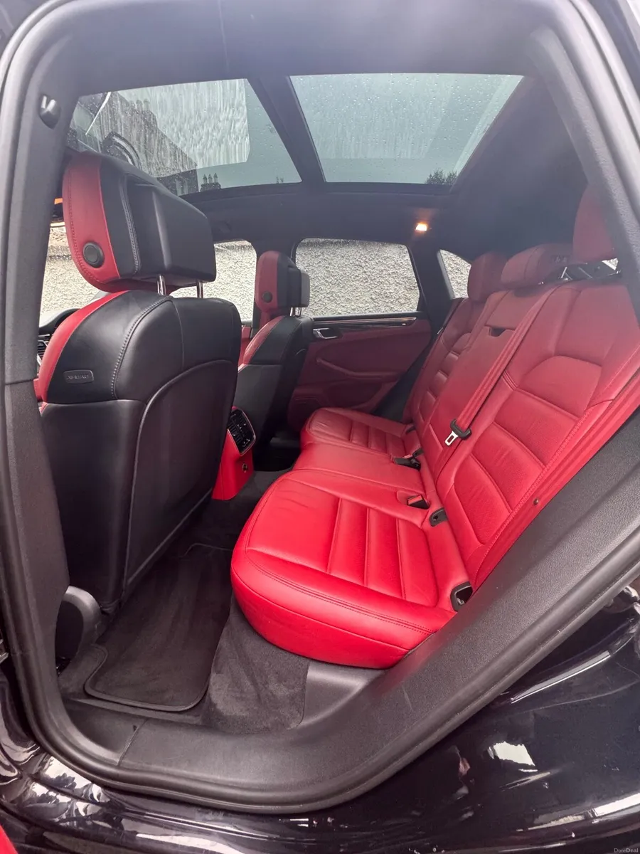 Porsche Macan 2014 - Image 6