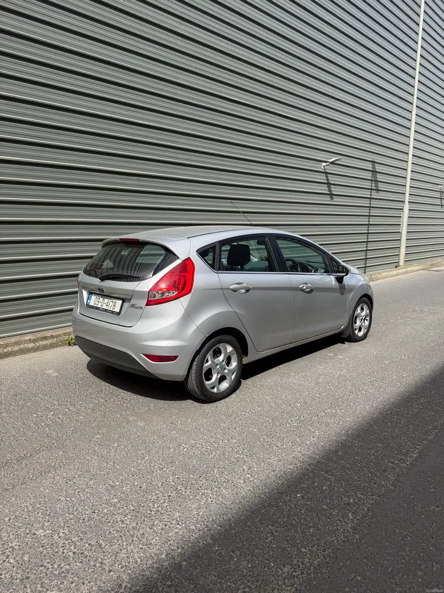 Ford Fiesta 2009 1.25 Petrol *NCT & TAX* - Image 4