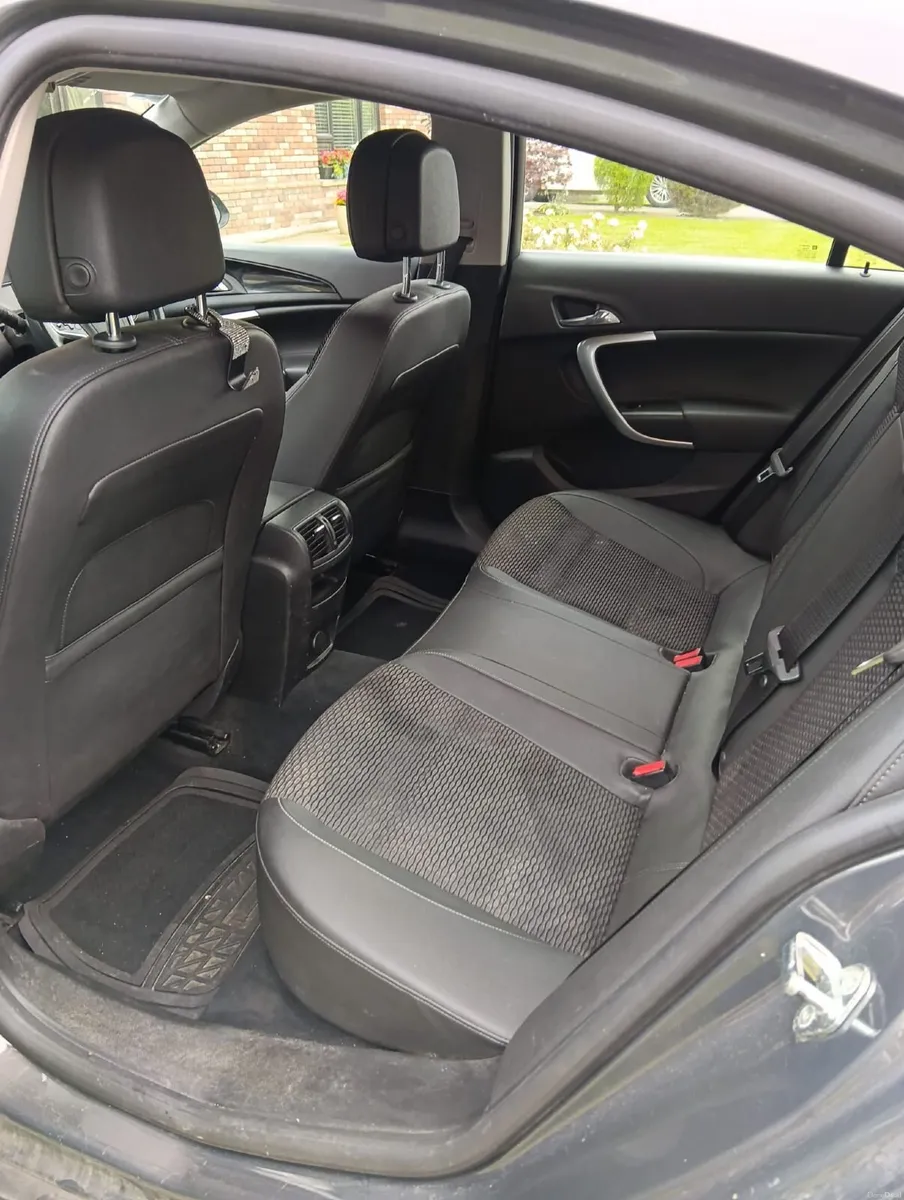 Vauxhall Insignia 2014 - Image 2