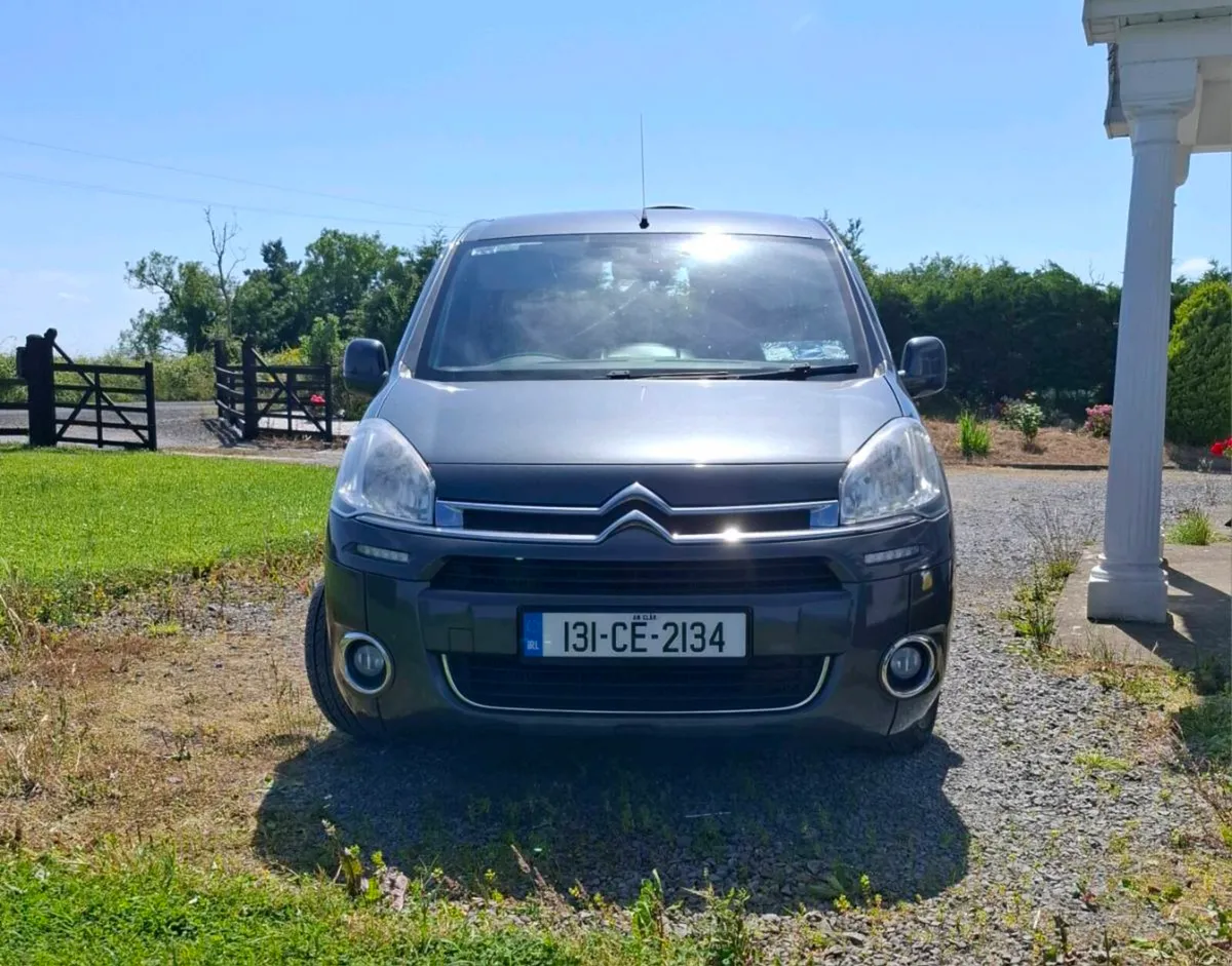 NEAT MINT 2013 Wheelchair Berlingo LOW 43k miles - Image 6
