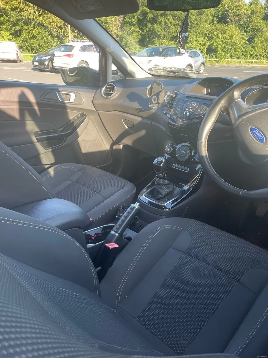 1.0L Ford Fiesta - Image 2