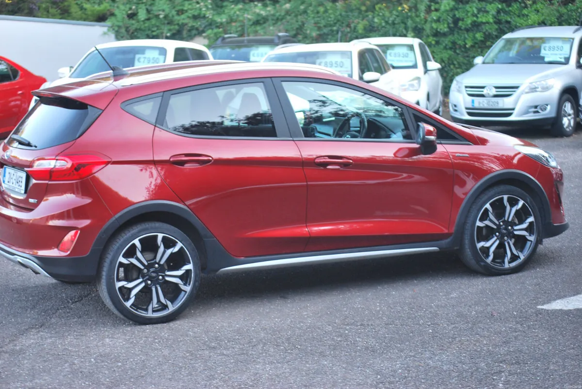 Ford Fiesta 2021 1.0T Ecoboost - Image 4