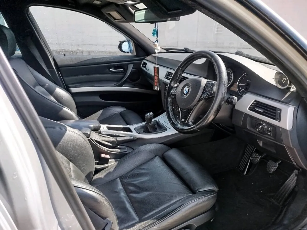 Bmw e91 320i - Image 6