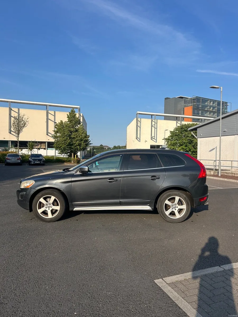 2011 Volvo XC60 2.0 D3 R Design - Image 4
