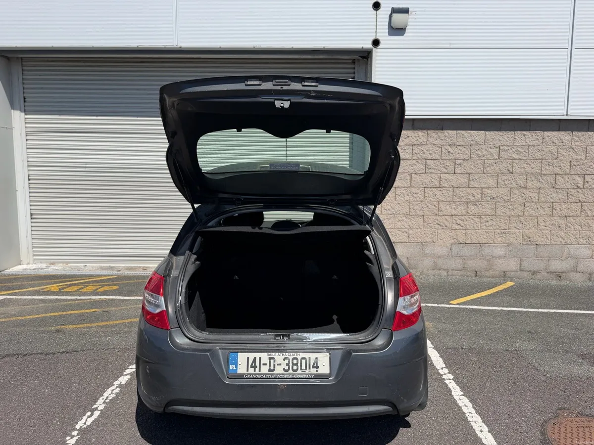CITREON C4 LOW MILEAGE - Image 6