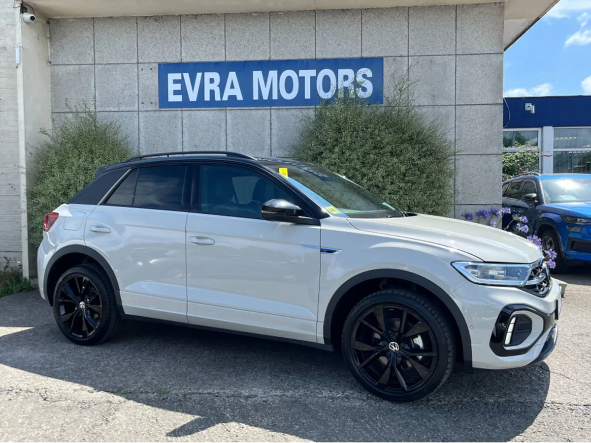 Volkswagen T-Roc R-LINE AUTOMATIC 2.0 DIESEL //MAS - Image 2