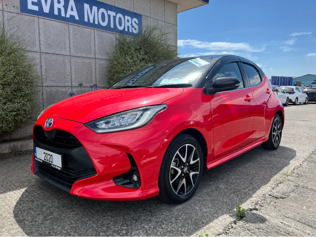 Toyota Yaris Z HYBRID AUTOMATIC 1.5 PETROL //HIGH - Image 5