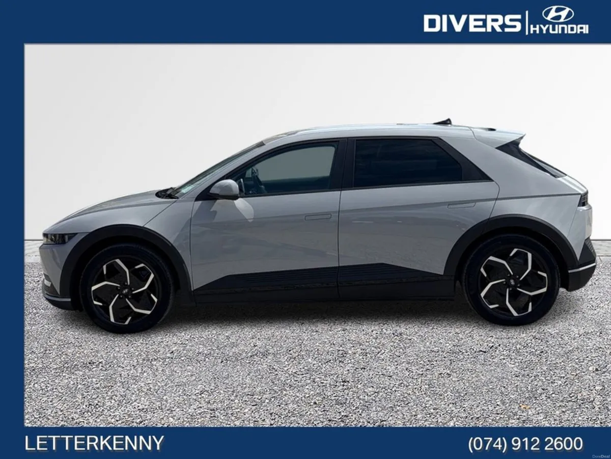 Hyundai IONIQ 5 Stellar 77KWH Automatic - Image 5