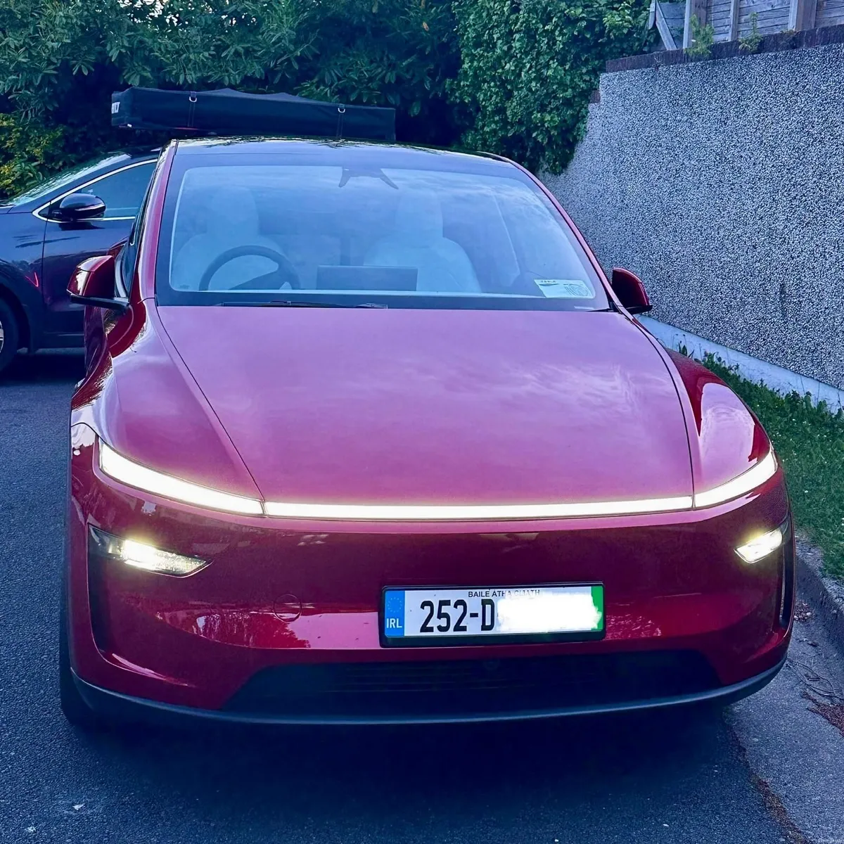 *252* Model Y-Premium-Long Range-AWD- LoW Mileage - Image 2