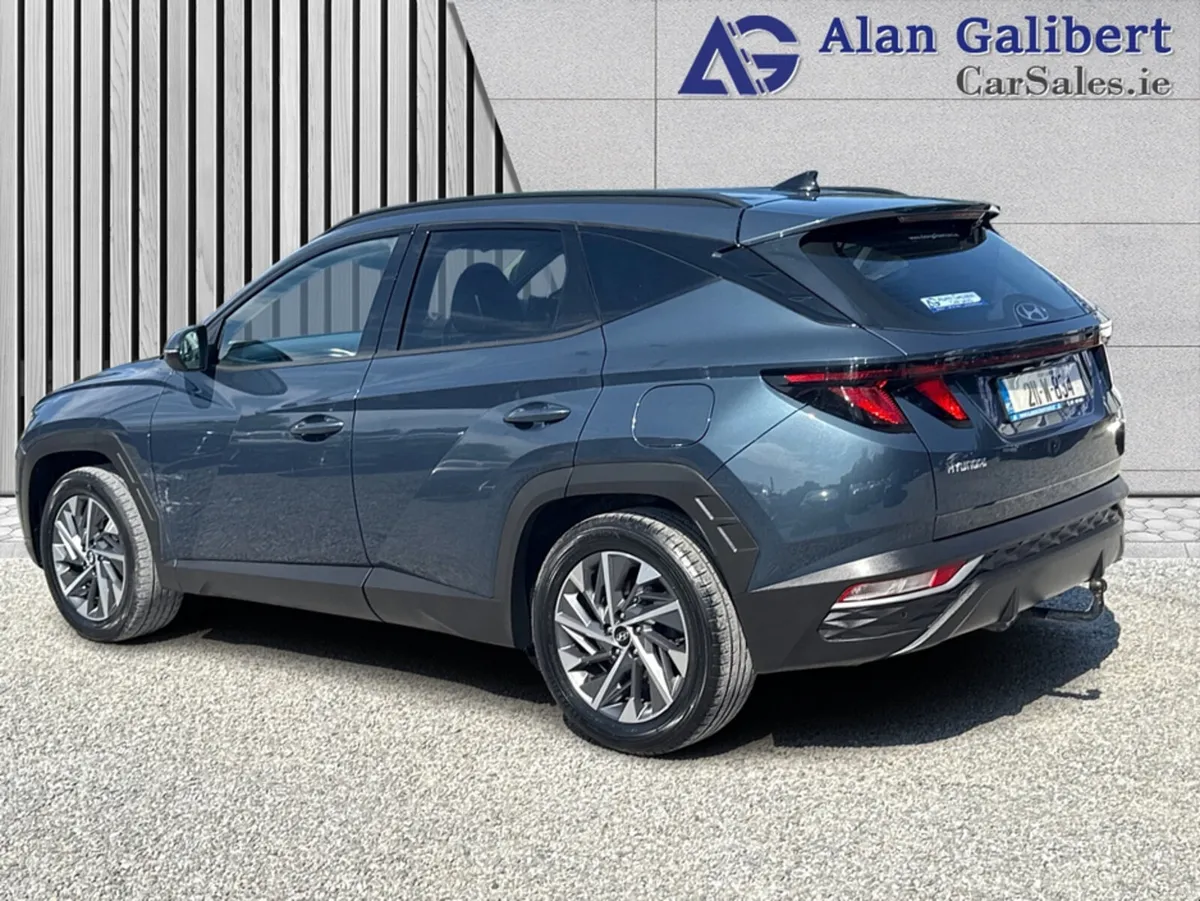 Hyundai Tucson 1.6 Diesel EXECUTIVE - Image 2
