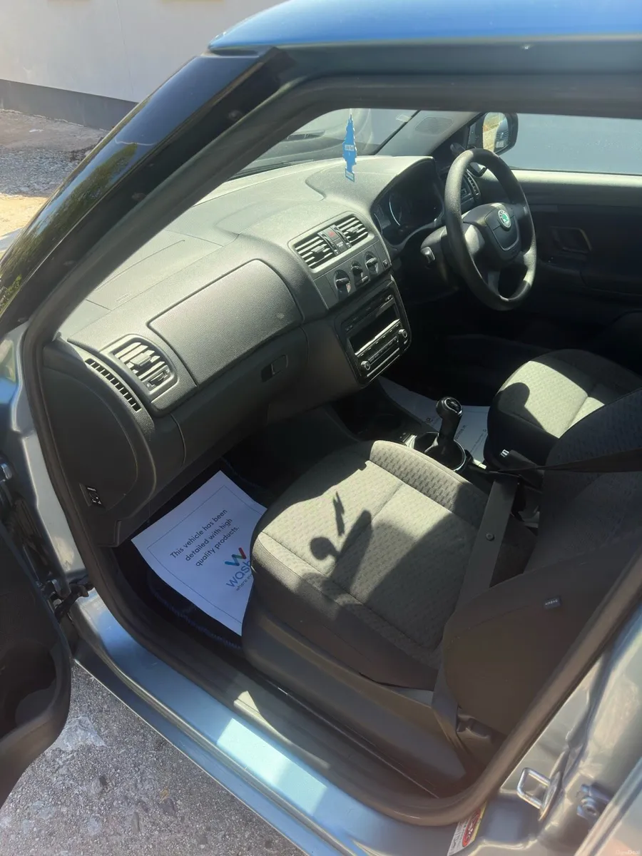 2010 Skoda Fabia - Image 4