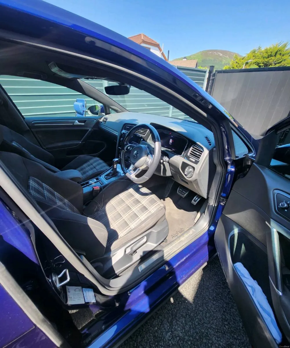 2019 Gtd mk7.5 golf - Image 5