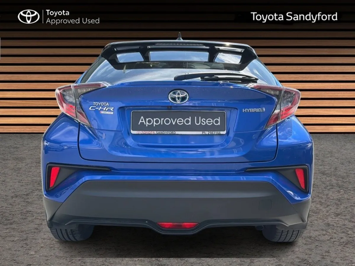 Toyota C-HR HYBRID LUNA SPORT // ALLOY WHEELS // A - Image 4