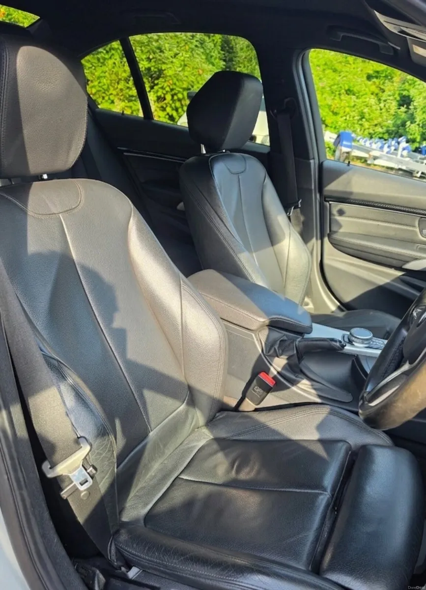 BMW 330d - Image 6