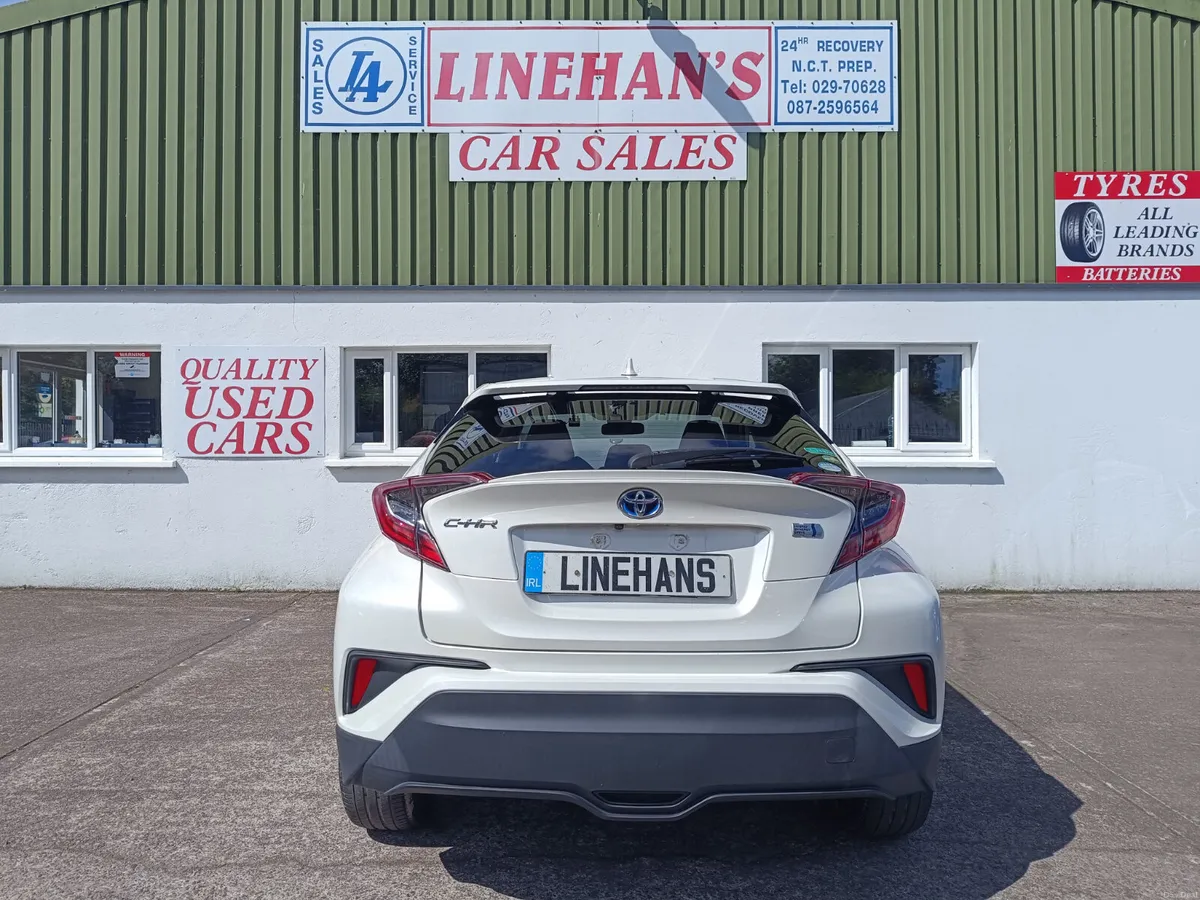 Toyota CHR 2018 1.8 Petrol Hybrid - Image 5