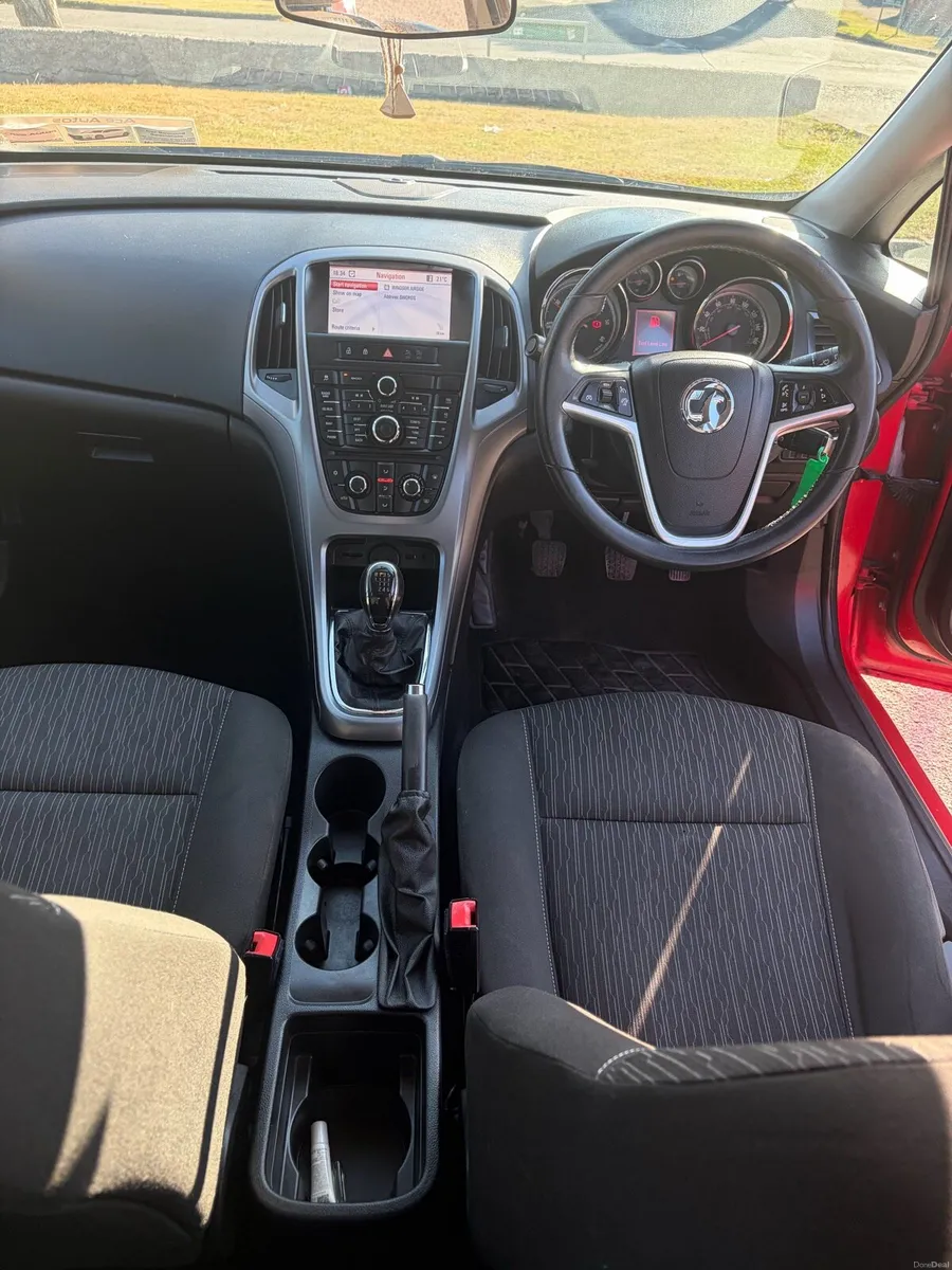 Vauxhall Astra 2.0 CDTi SRi 5dr 2013 NEW NCT - Image 3