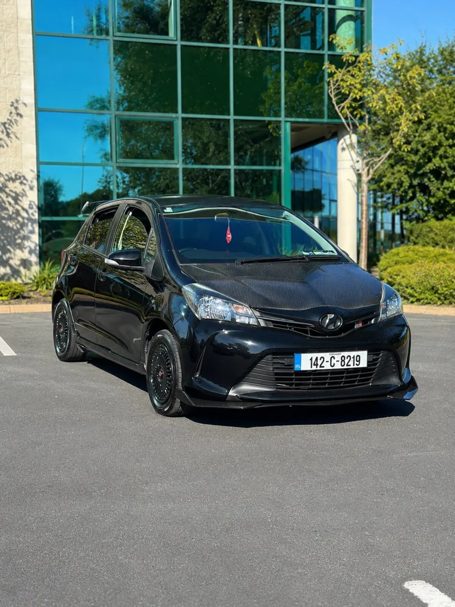142 Toyota Vitz/Yaris Auto | GR INSPIRED | 61,000 - Image 1